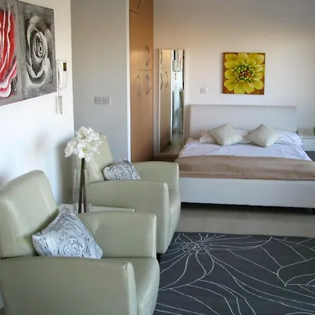 Suites Apartament *